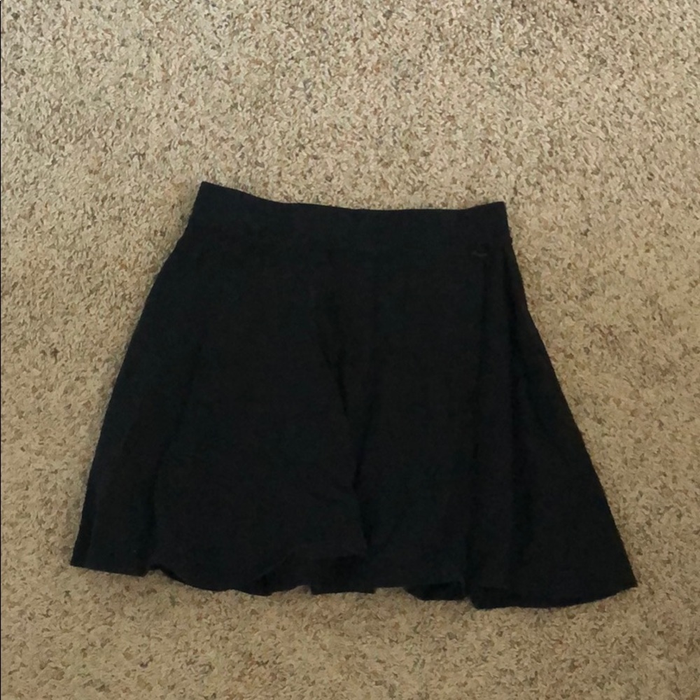 Black stretchy skirt